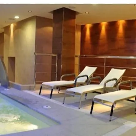 Apartment Apartamento En Urbanizacion De Lujo Con Piscina, Gimnasio Y Aparcamiento Gratis En La Zona